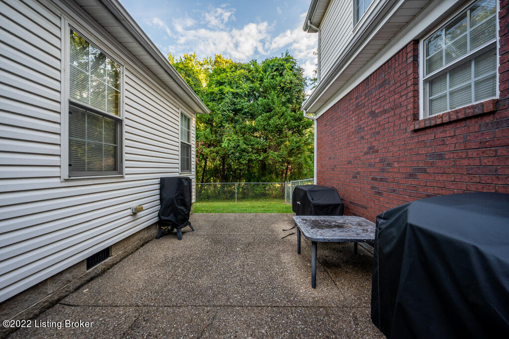 8708 Shepherdsville Road Louisville, KY 40219 - Photo 60 of 70 DN2_8919