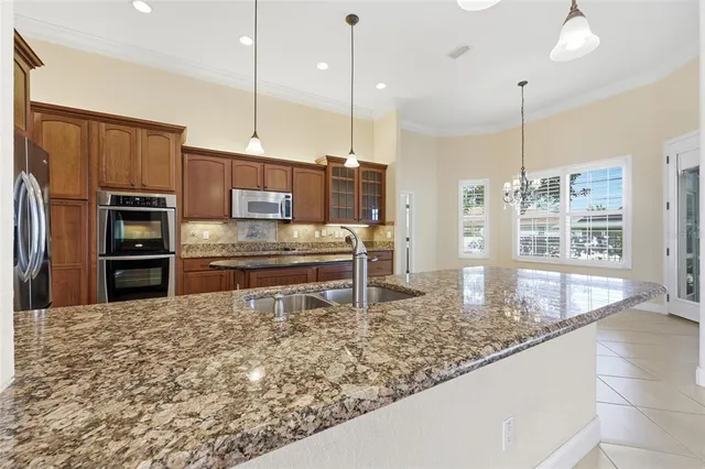 $530,000 | 9 Winter Haven Court, Palm Coast, FL 32164