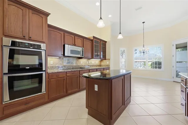 $530,000 | 9 Winter Haven Court, Palm Coast, FL 32164