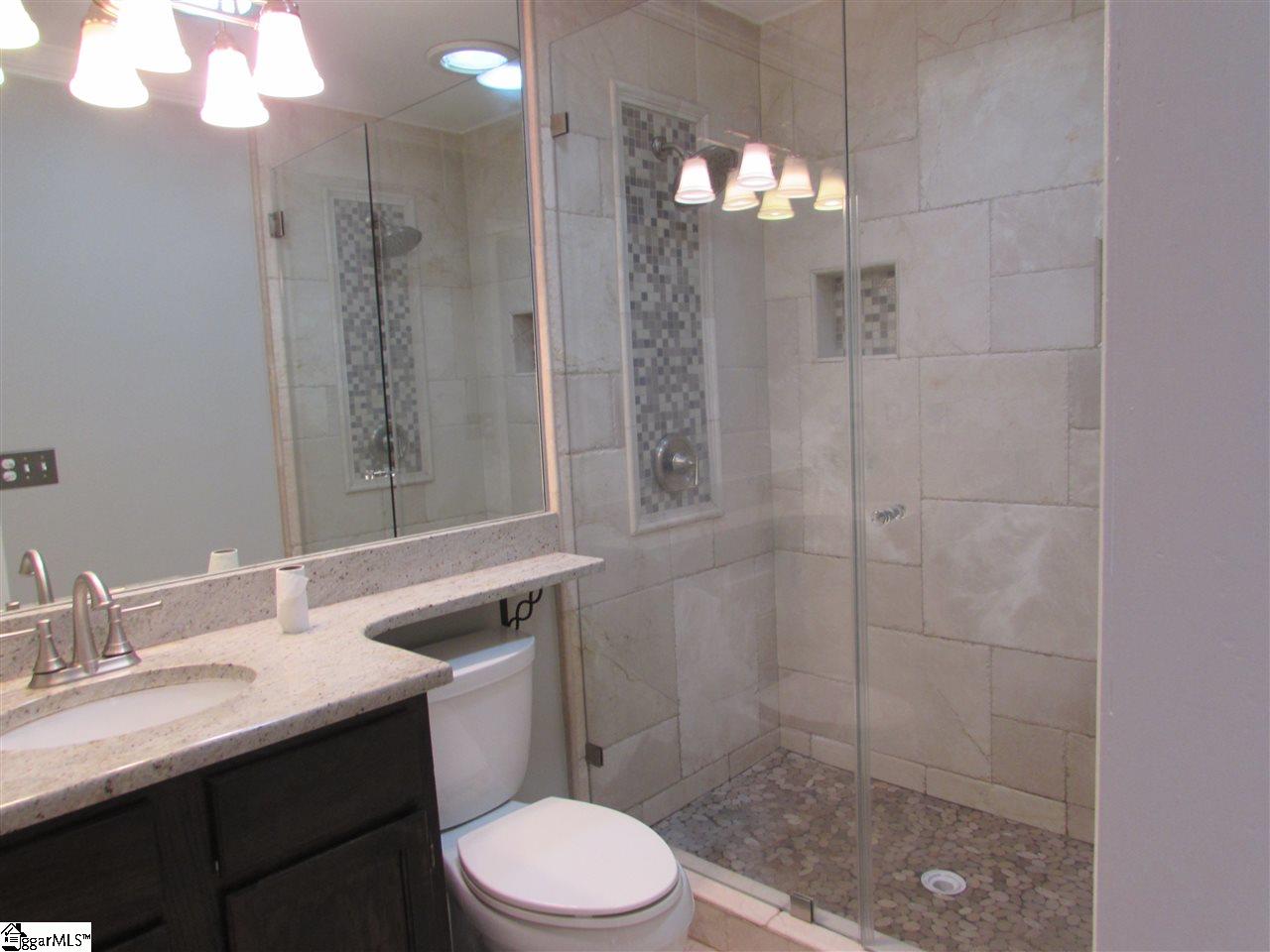 117 Raintree Court Easley, SC 29642 - Photo 14 of 24 Gallery Image 14