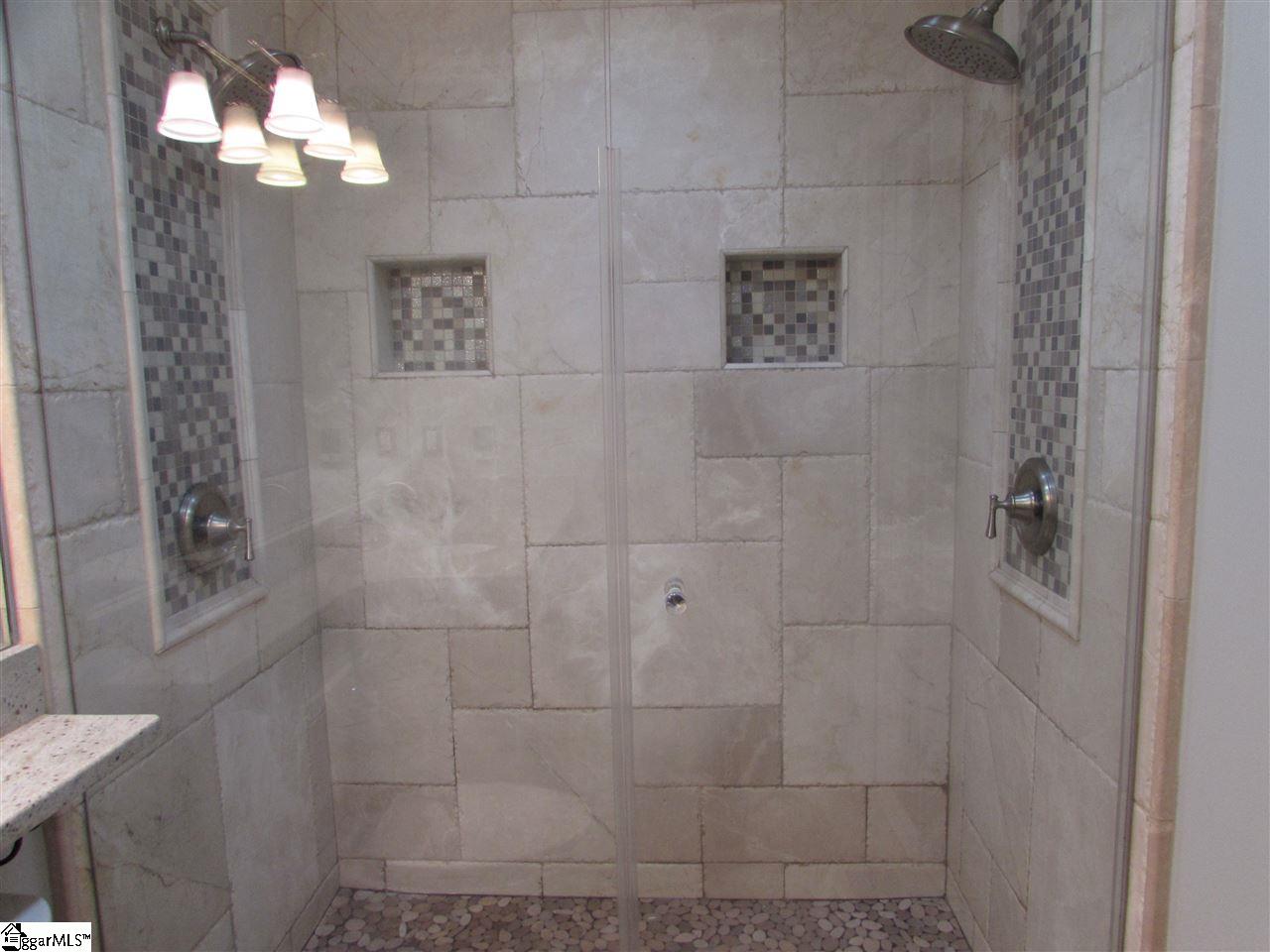 117 Raintree Court Easley, SC 29642 - Photo 15 of 24 Gallery Image 15