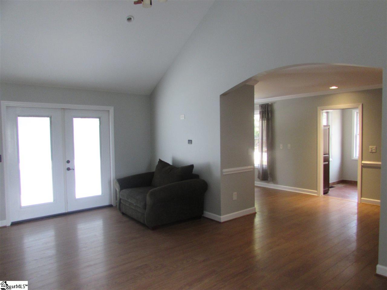 117 Raintree Court Easley, SC 29642 - Photo 8 of 24 Gallery Image 8