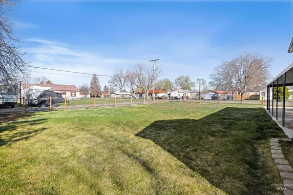 $319,000 | 1201 California Street, Gooding, ID 83330