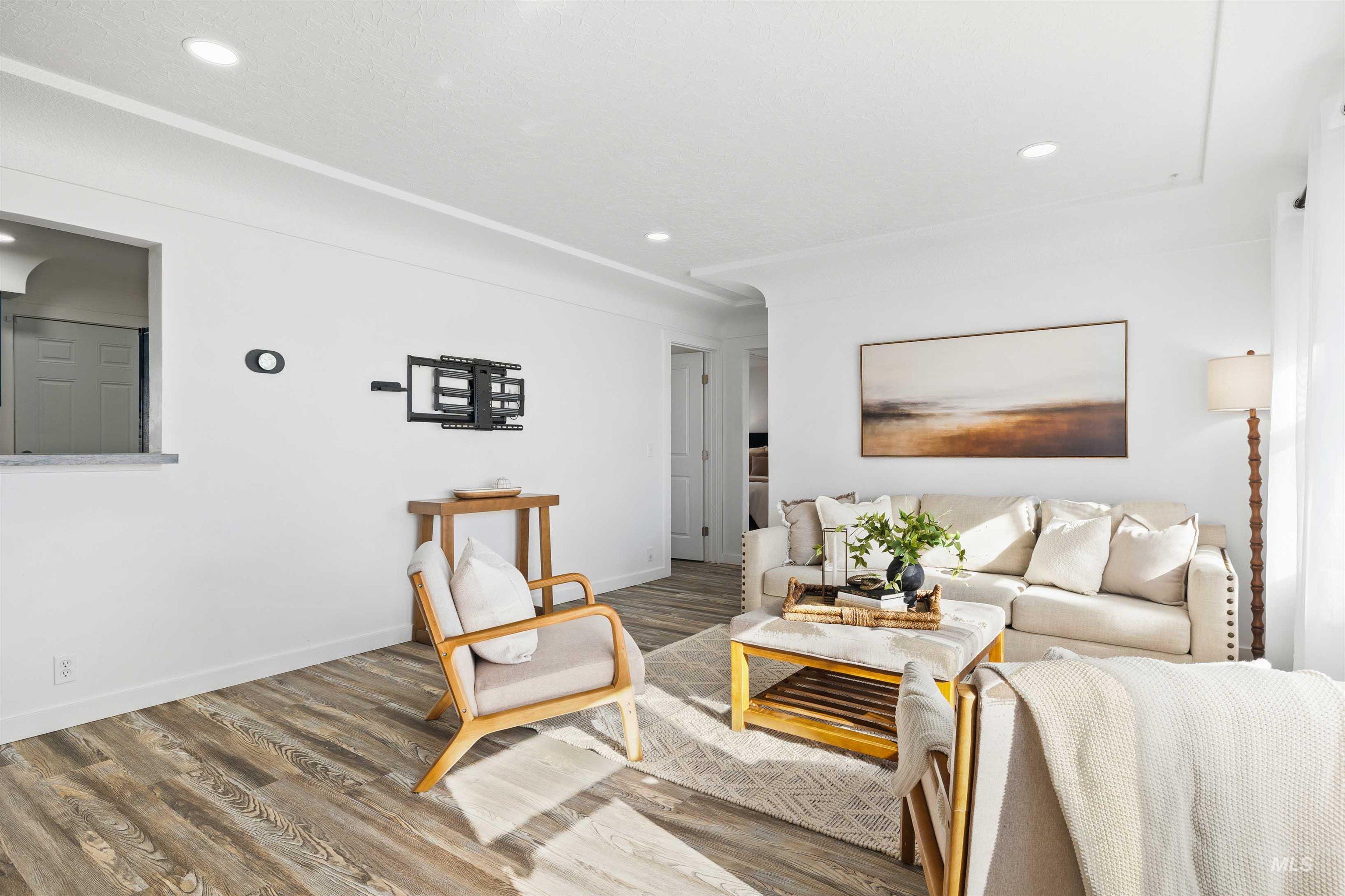 1201 California Street Gooding, ID 83330 - Photo 3 of 35