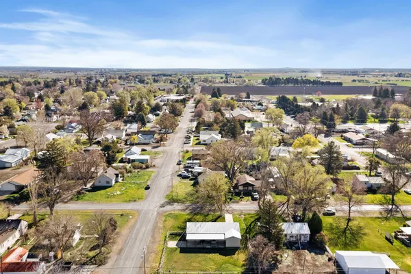 $319,000 | 1201 California Street, Gooding, ID 83330