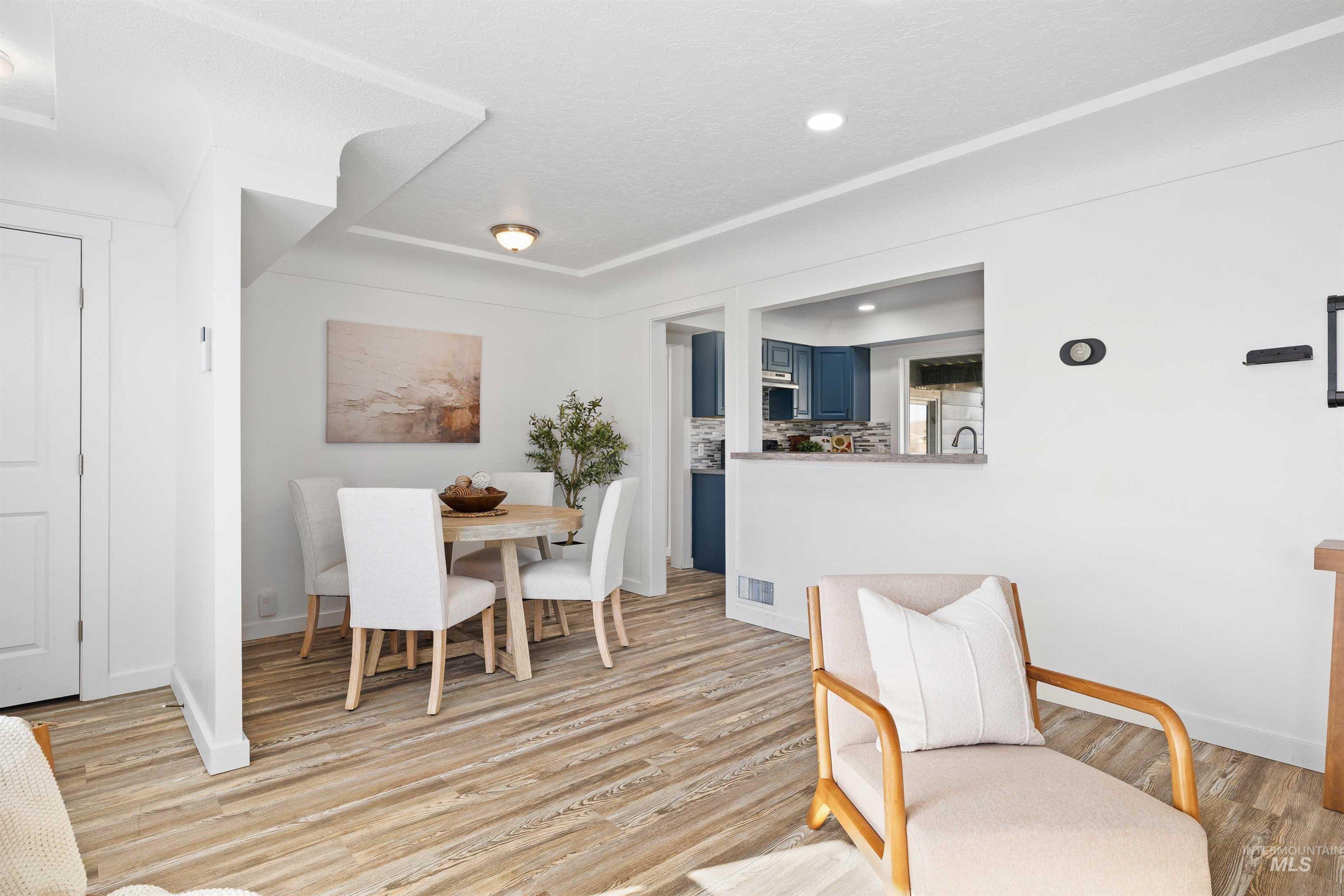 1201 California Street Gooding, ID 83330 - Photo 5 of 35