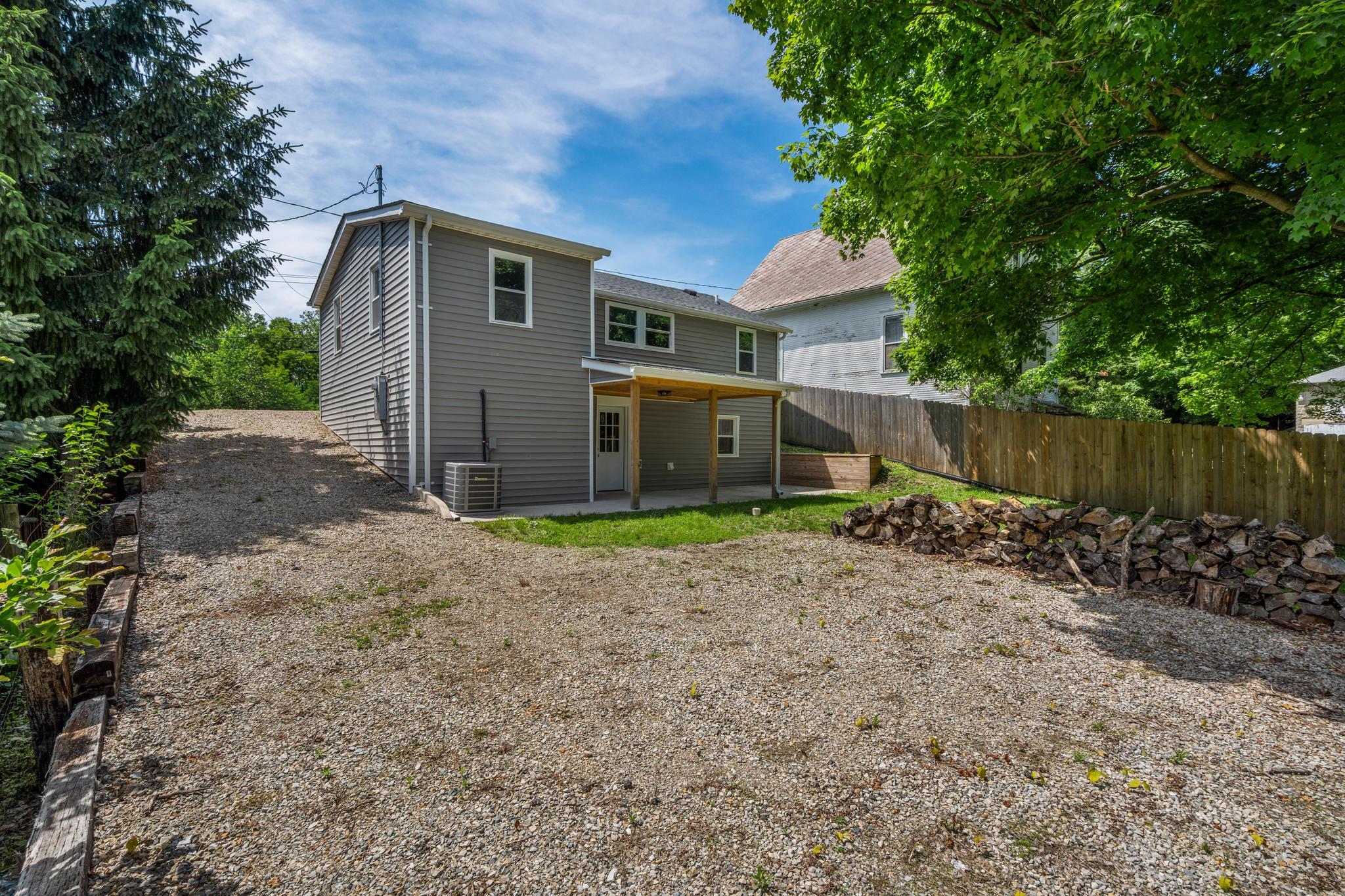 1920 South Burnett Road Springfield, OH 45505 - Photo 6 of 30 SBRNTRD-6
