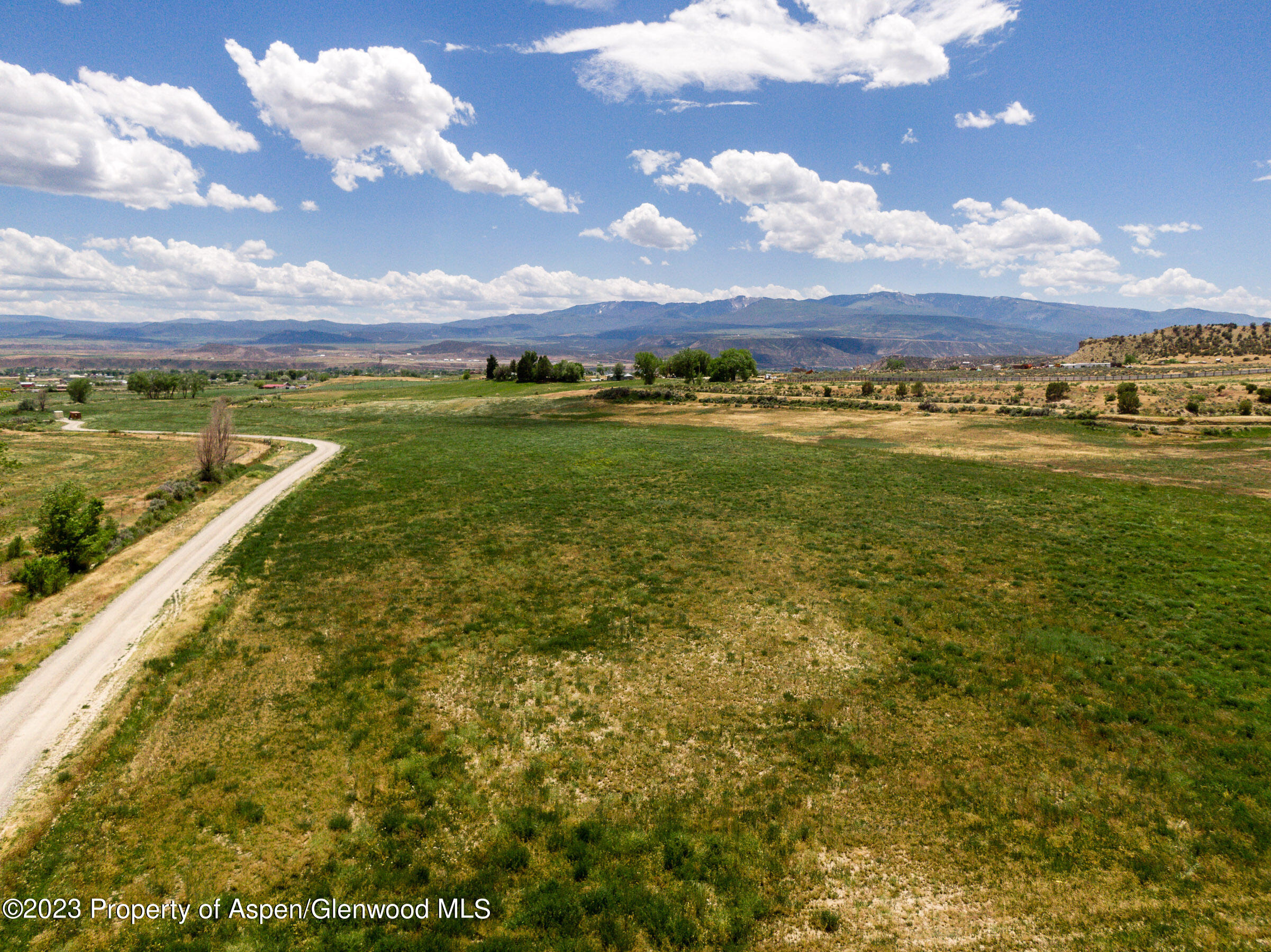 194 Scutter Lane Rifle, CO 81650 - Photo 24 of 32 a view of an ocean and a mountain