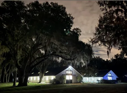 a view of a outdoor space