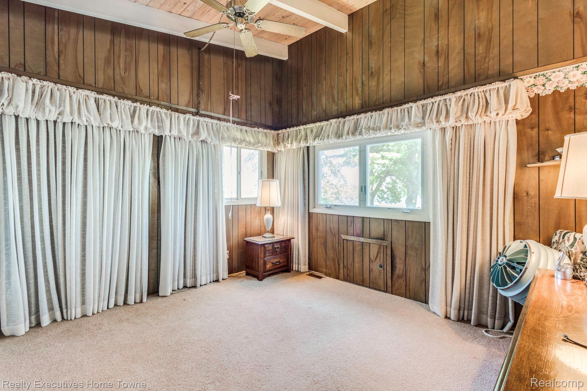 8641 Lakeshore Road Lexington, MI 48450 - Photo 46 of 54 8641 Lakeshore Rd-18.jpg