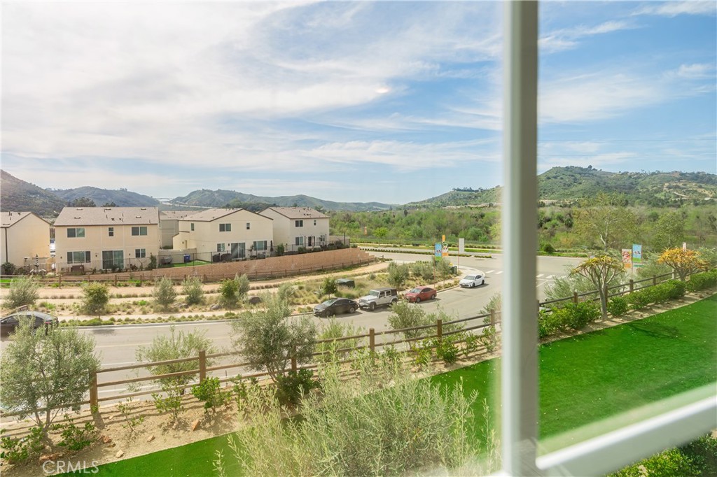 35103 Vintage Cove Fallbrook, CA 92028 - Photo 28 of 66 a view of lake view and mountain view