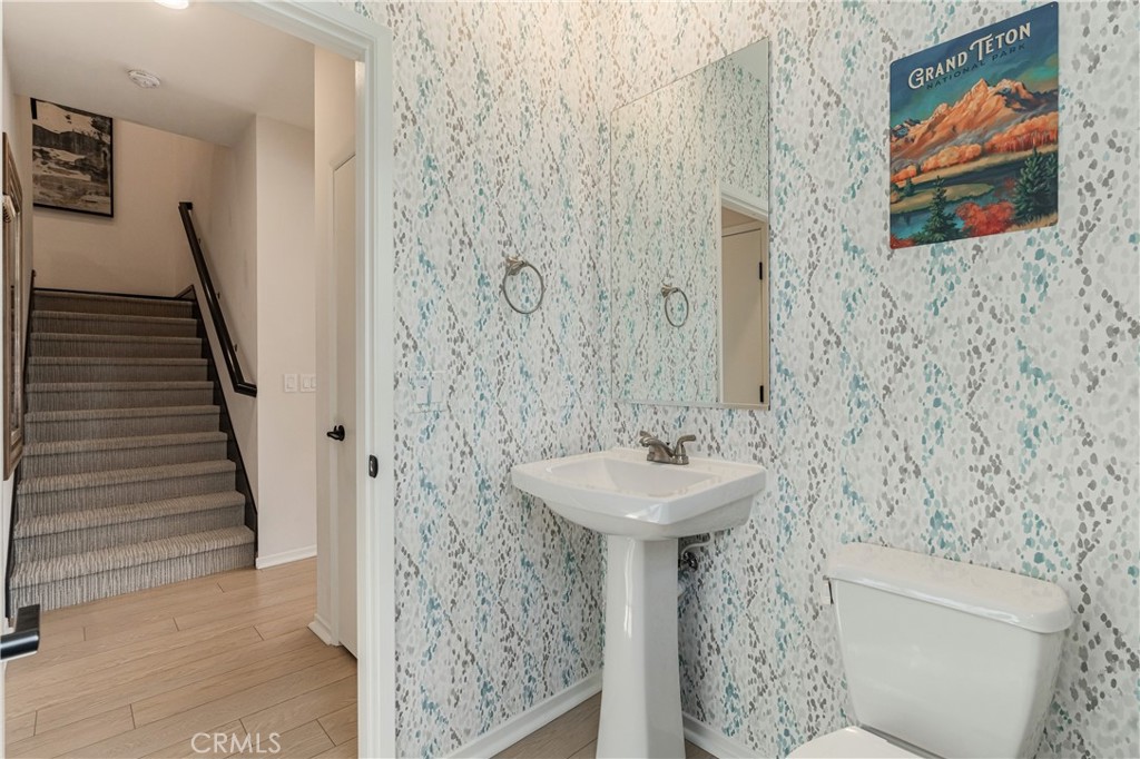 35103 Vintage Cove Fallbrook, CA 92028 - Photo 39 of 66 a bathroom with a sink a toilet and shower
