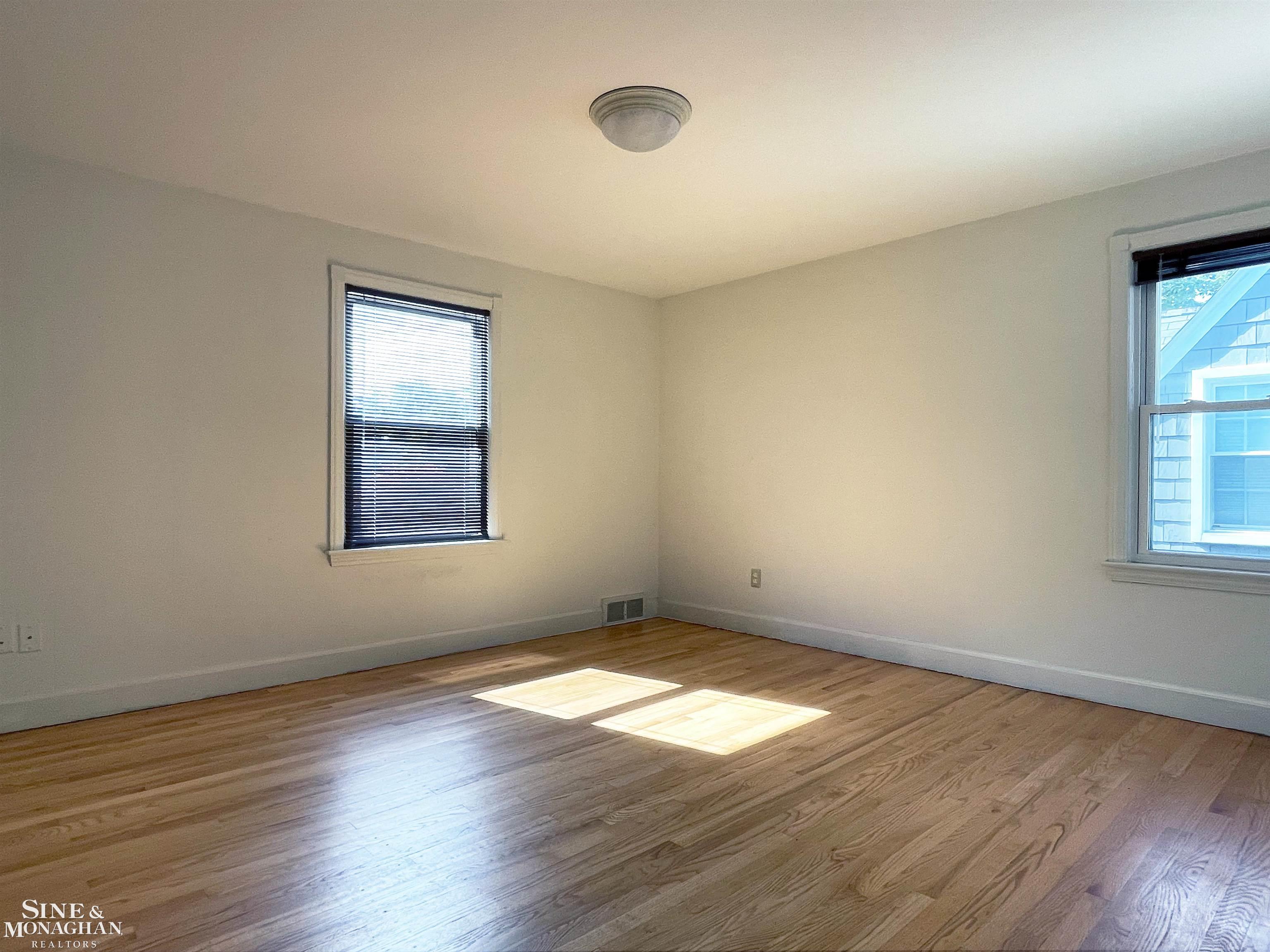 208 Moross Road Grosse Pointe, MI 48236 - Photo 21 of 35 50092814-20.JPG