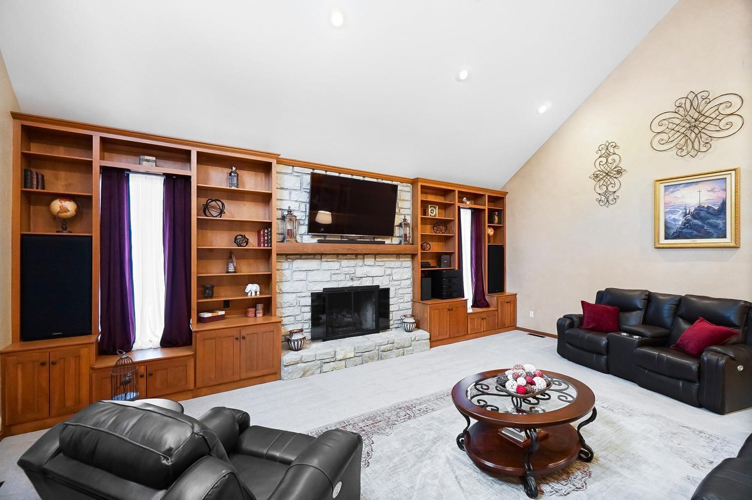 5061 Midfield Road Cincinnati, OH 45244 - Photo 12 of 50 Gallery Image 12