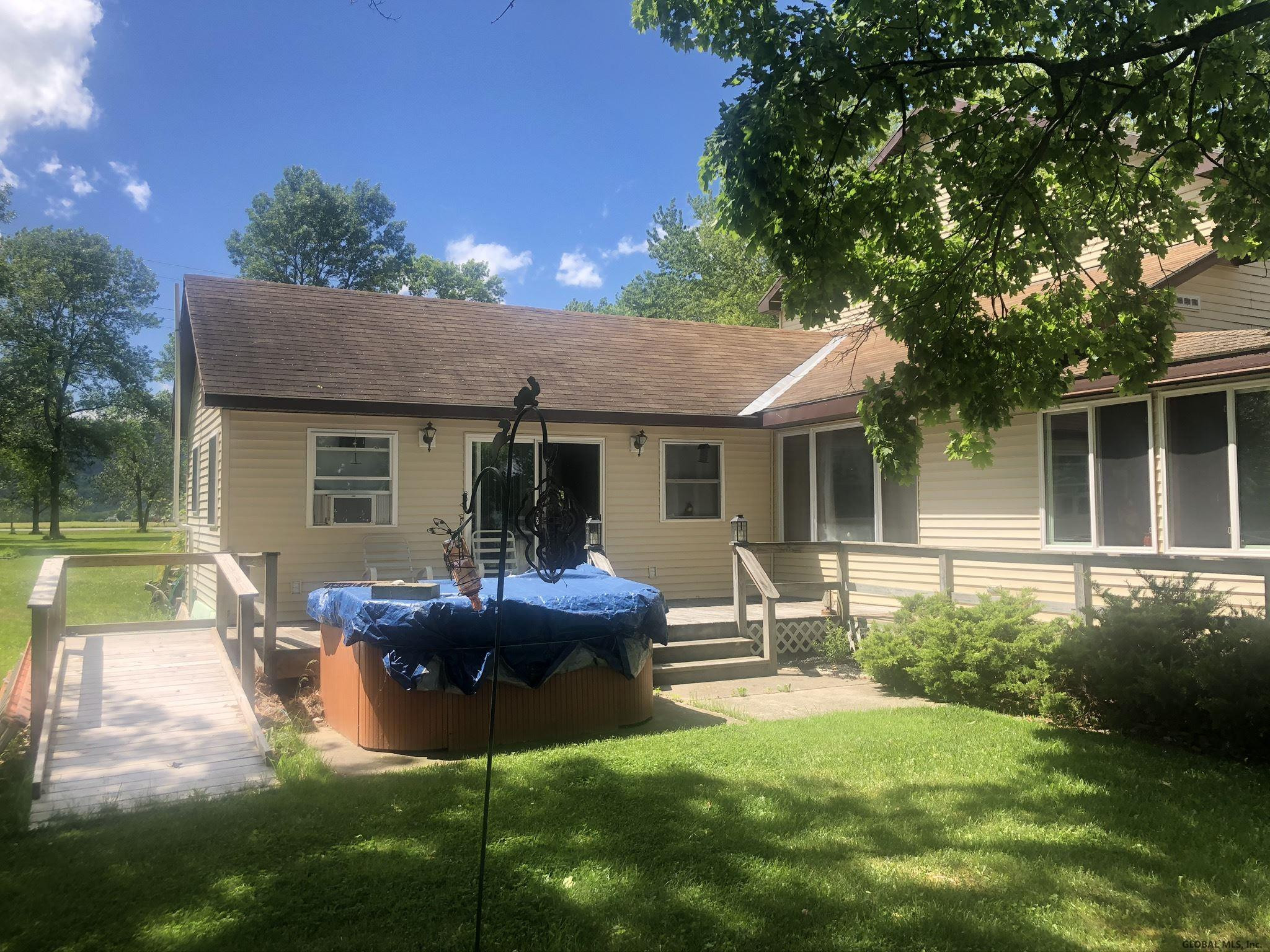 548 Lake Road Crown Point, NY 12928 - Photo 8 of 62 Photo 8