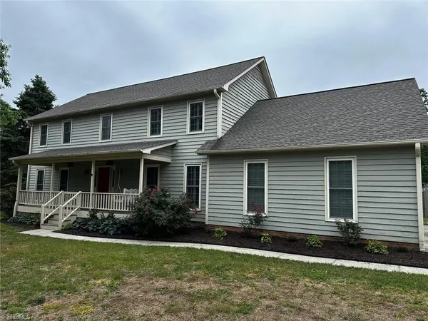 $424,900 | 5405 Pondfield Drive, Greensboro, NC 27410