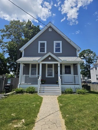 21 Lincoln Street, Unit 2 Reading, MA 01867 - Photo 1 of 8