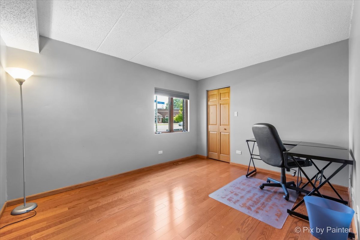 10532 Ridge Cove Drive, Unit 18A Chicago Ridge, IL 60415 - Photo 11 of 27 Gallery Image 11