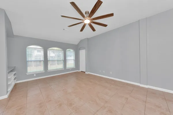 $2,150 | 1819 Misty Falls Lane, Richmond, TX 77406
