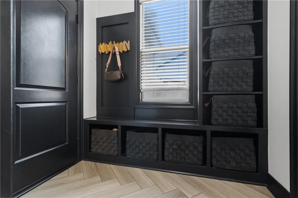 9014 Chestnut Street Lenexa, KS 66220 - Photo 22 of 55