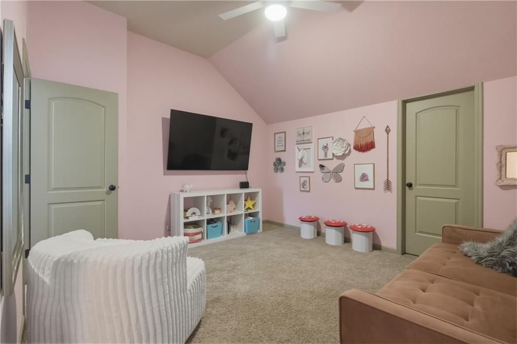 9014 Chestnut Street Lenexa, KS 66220 - Photo 34 of 55