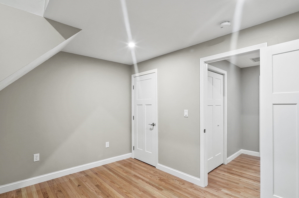 109 Park Road Chelmsford, MA 01824 - Photo 25 of 41 Gallery Image 25
