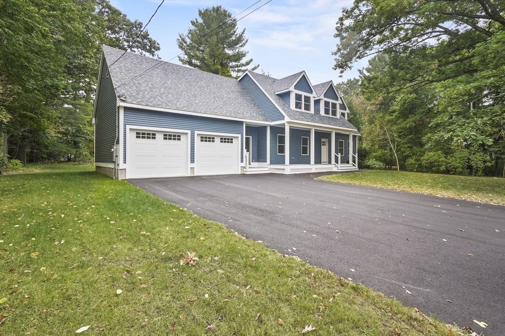109 Park Road Chelmsford, MA 01824 - Photo 3 of 41 Gallery Image 3
