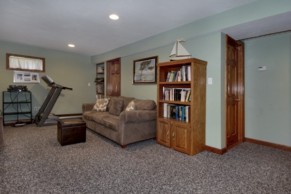 118 Madison Road Northborough, MA 01532 - Photo 25 of 30 Gallery Image 25