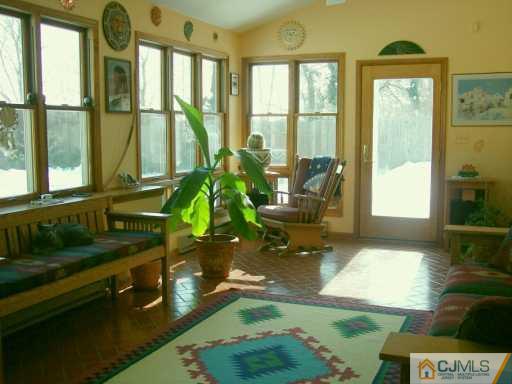 74 South Pennington Road New Brunswick, NJ 08901 - Photo 3 of 8 Gallery Image 3