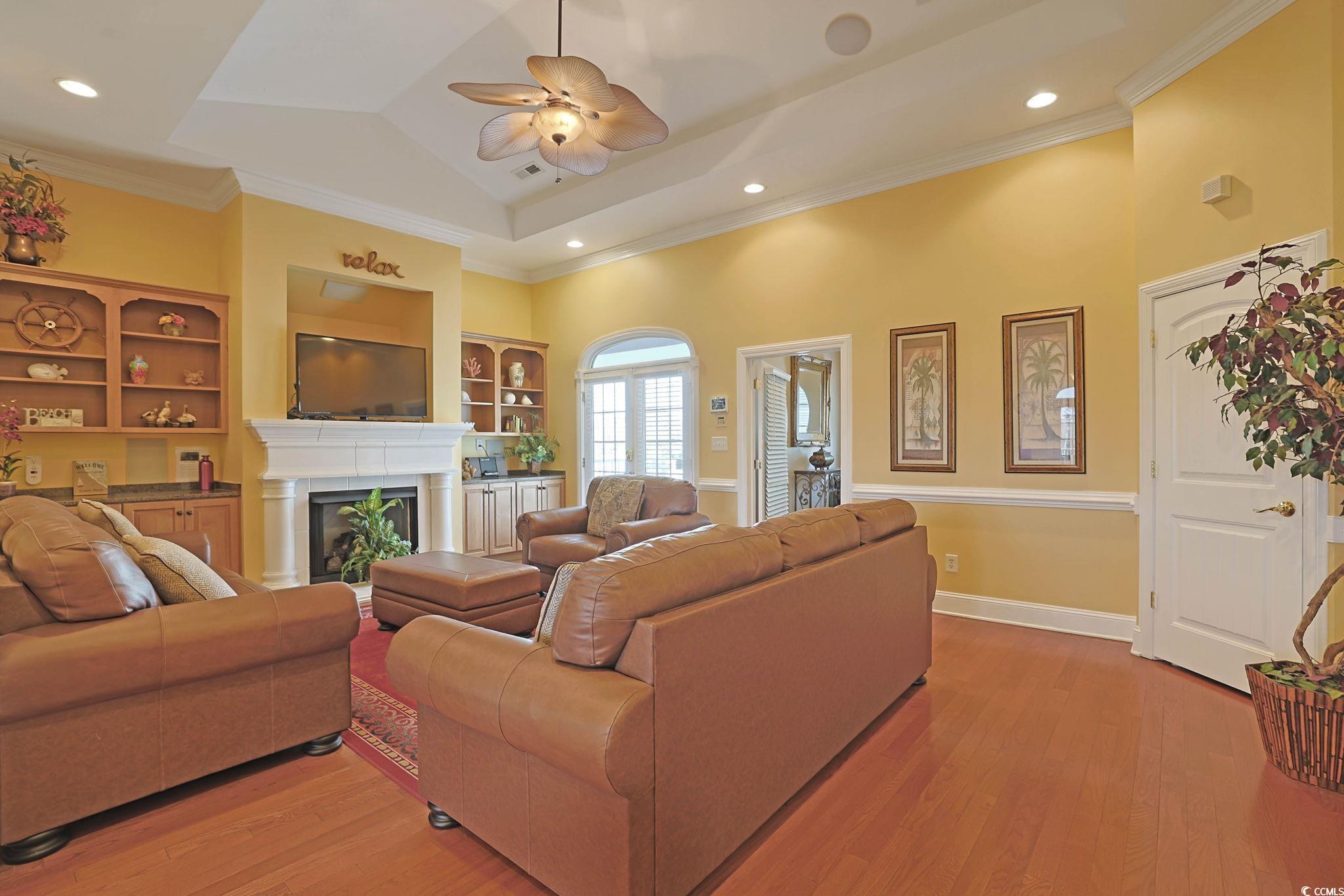 304 76th Avenue North, Unit B Myrtle Beach, SC 29572 - Photo 4 of 37