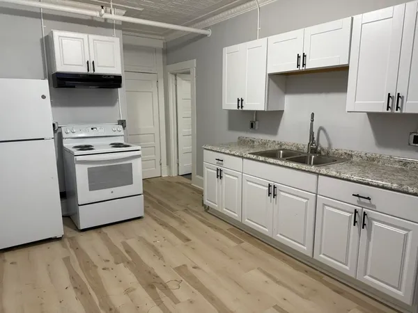 $1,650 | 41-43 Central Street, Unit 16, Haverhill, NH 03785