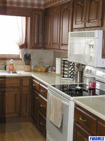 6713 Quail Ridge Lane Fort Wayne, IN 46804 - Photo 8 of 19 Gallery Image 8
