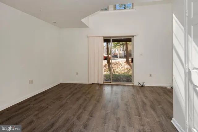 $2,600 | 43 Bank Spring Court, Owings Mills, MD 21117