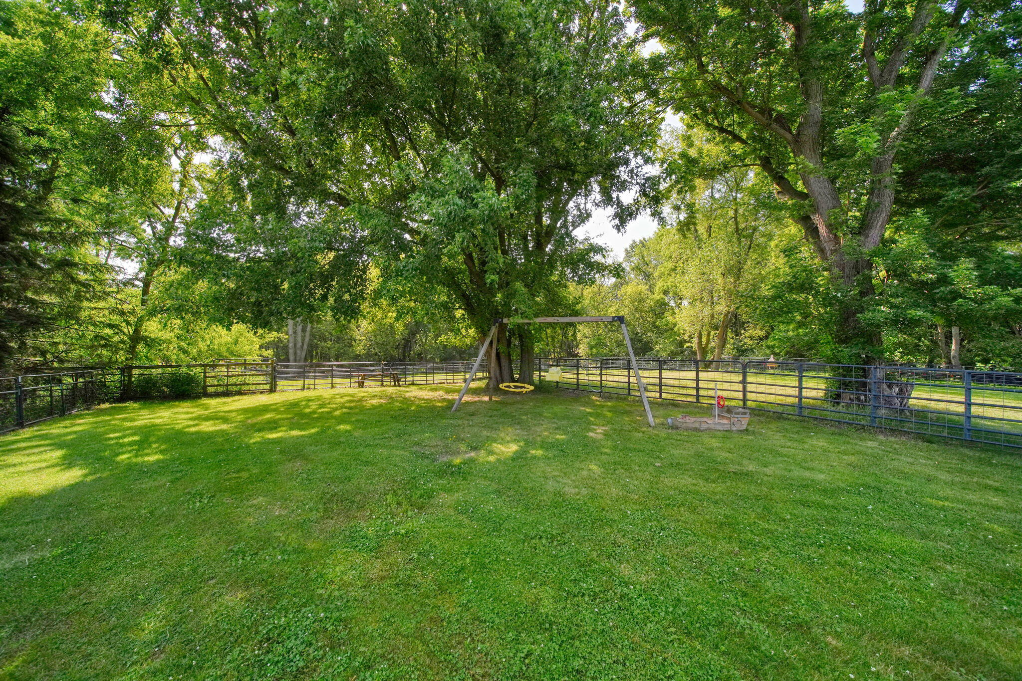 9871 Knight Road Grass Lake, MI 49240 - Photo 40 of 44 42-web-or-mls-DSC08009_HDR