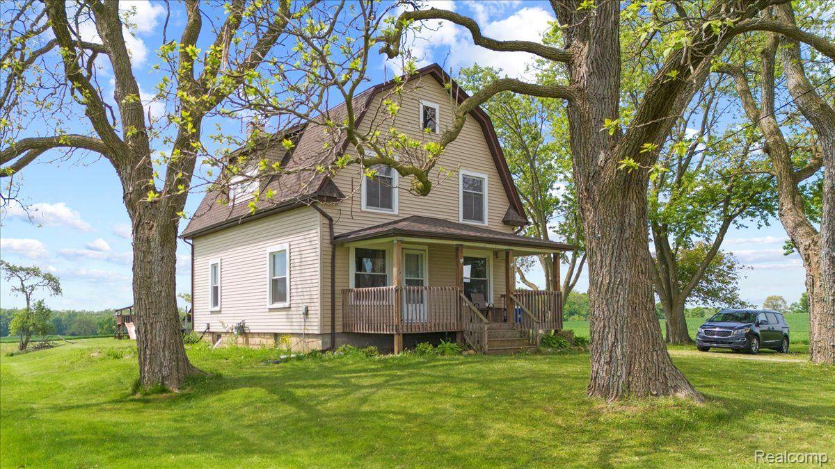 8253 Austin Road Saline, MI 48176 - Photo 3 of 44