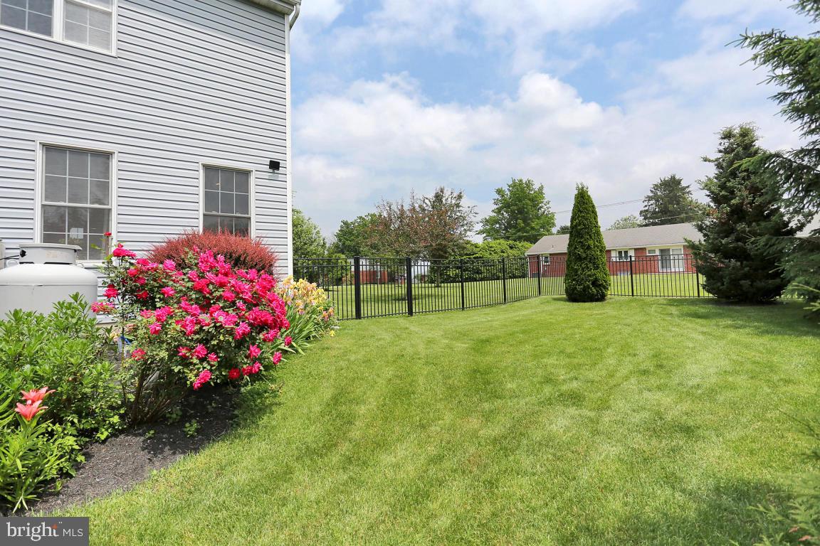 4 Crimson Lane Lititz, PA 17543 - Photo 21 of 22 Gallery Image 21