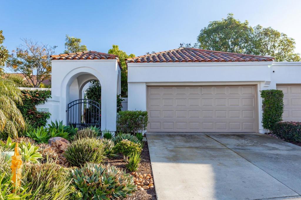 4920 Keos Way Oceanside, CA 92056 - Photo 3 of 57