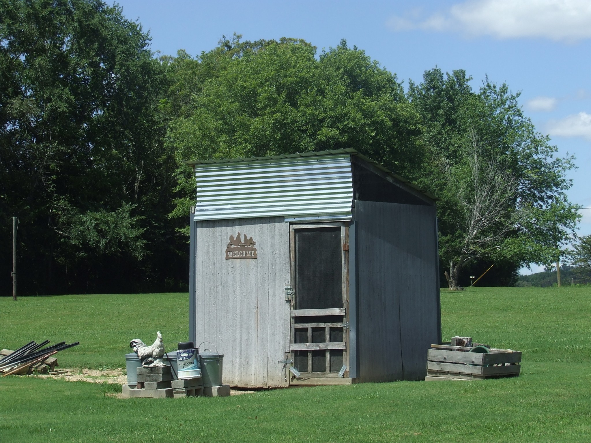 60 Sneed Road McMinnville, TN 37110 - Photo 25 of 30 a view of a house with backyard