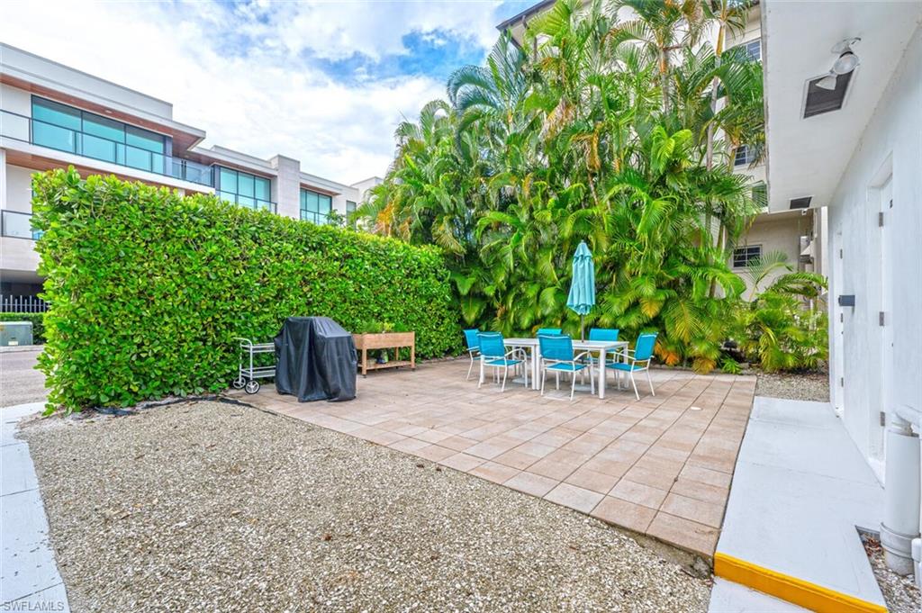 532 4th Avenue South, Unit 2 Naples, FL 34102 - Photo 20 of 25