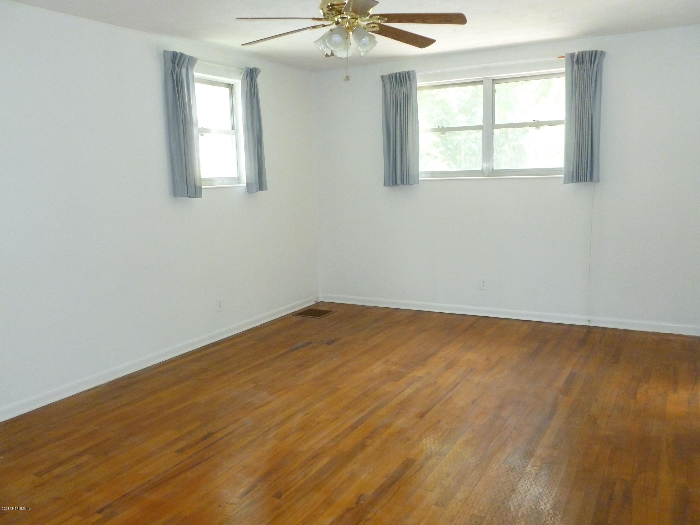 844 South Shores Road Jacksonville, FL 32207 - Photo 15 of 27 Master Bedroom II