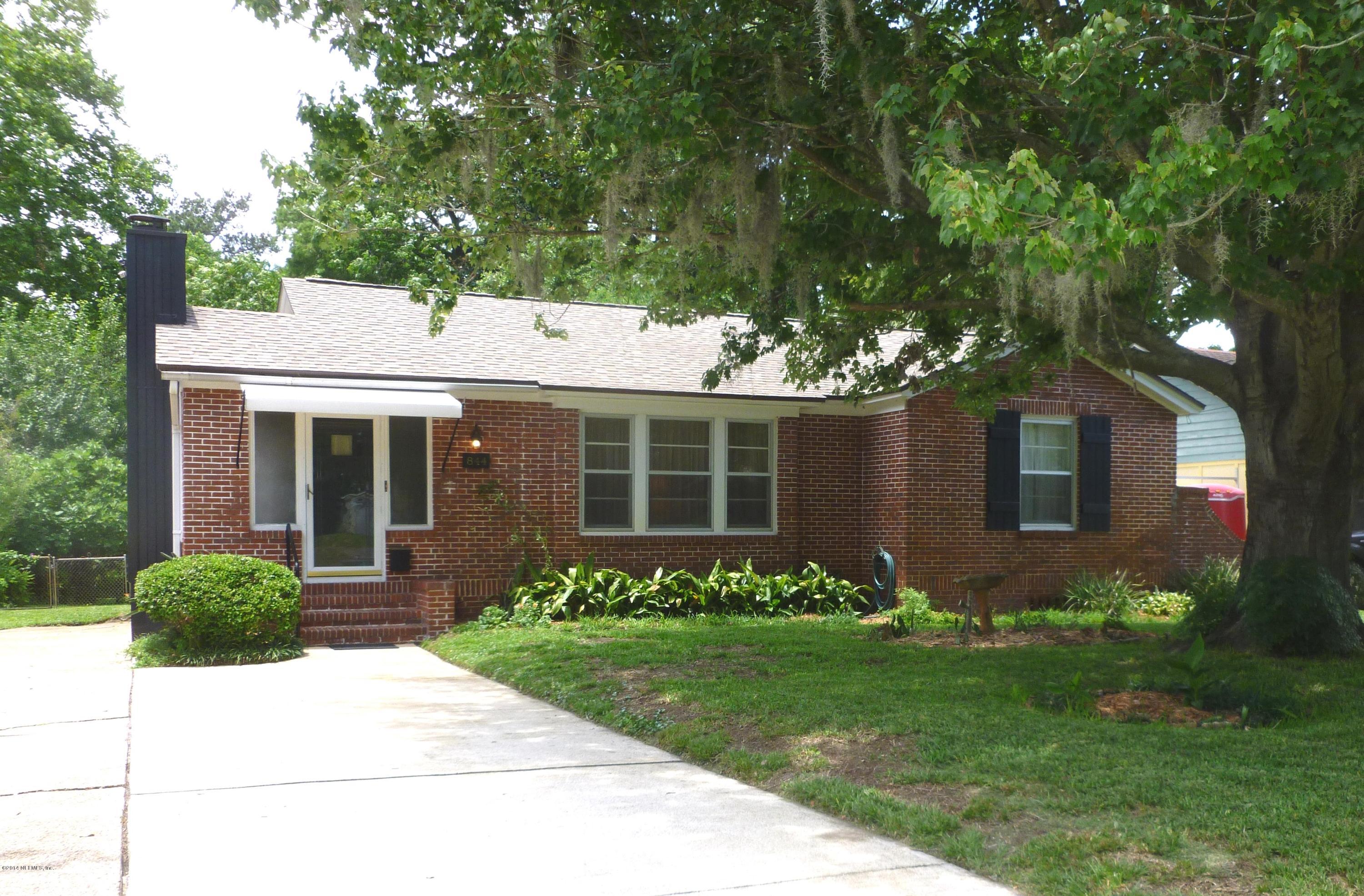 844 South Shores Road Jacksonville, FL 32207 - Photo 2 of 27 Front Exterior II