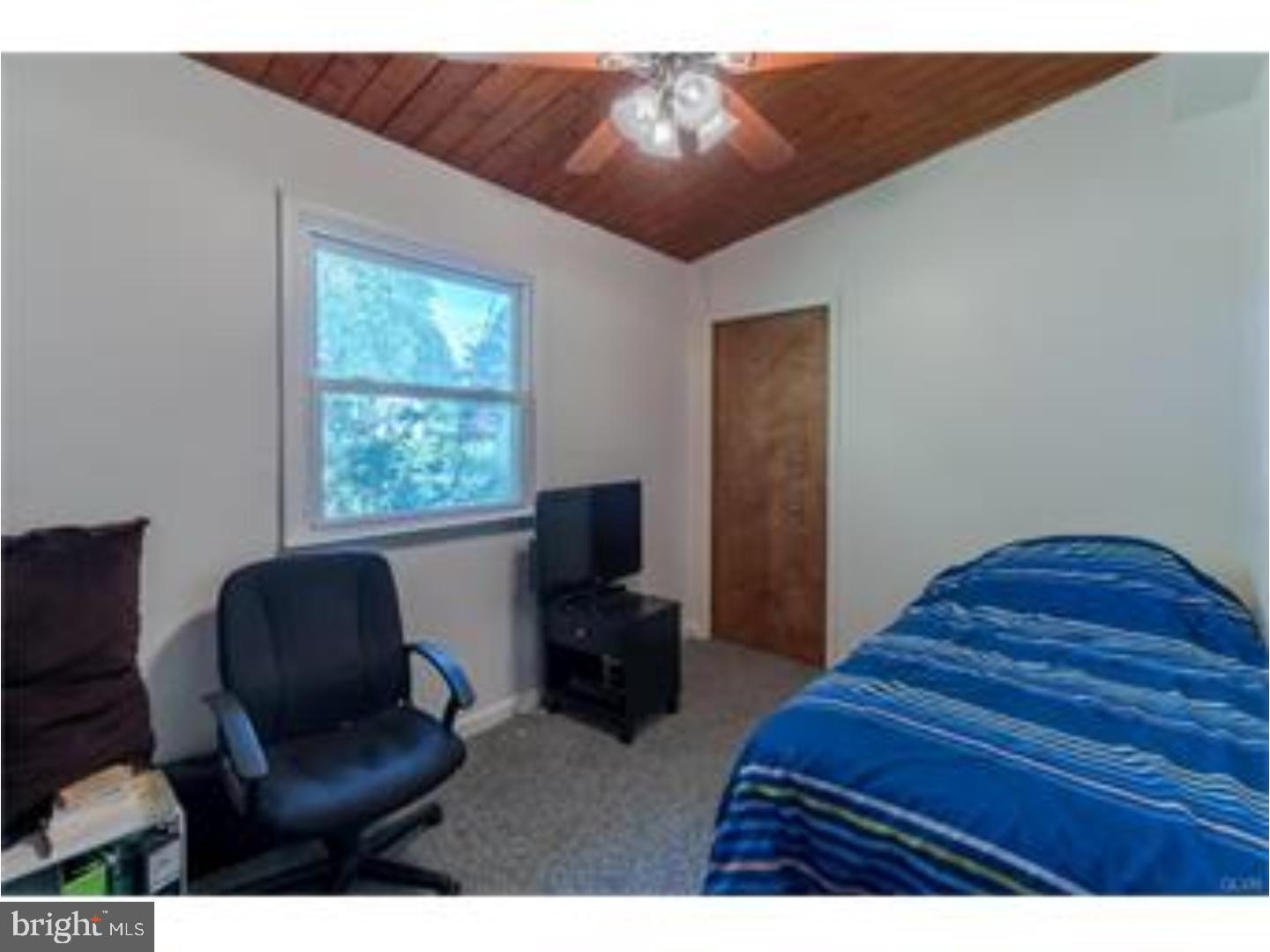 5834 Old Carriage Road Bath, PA 18014 - Photo 14 of 25