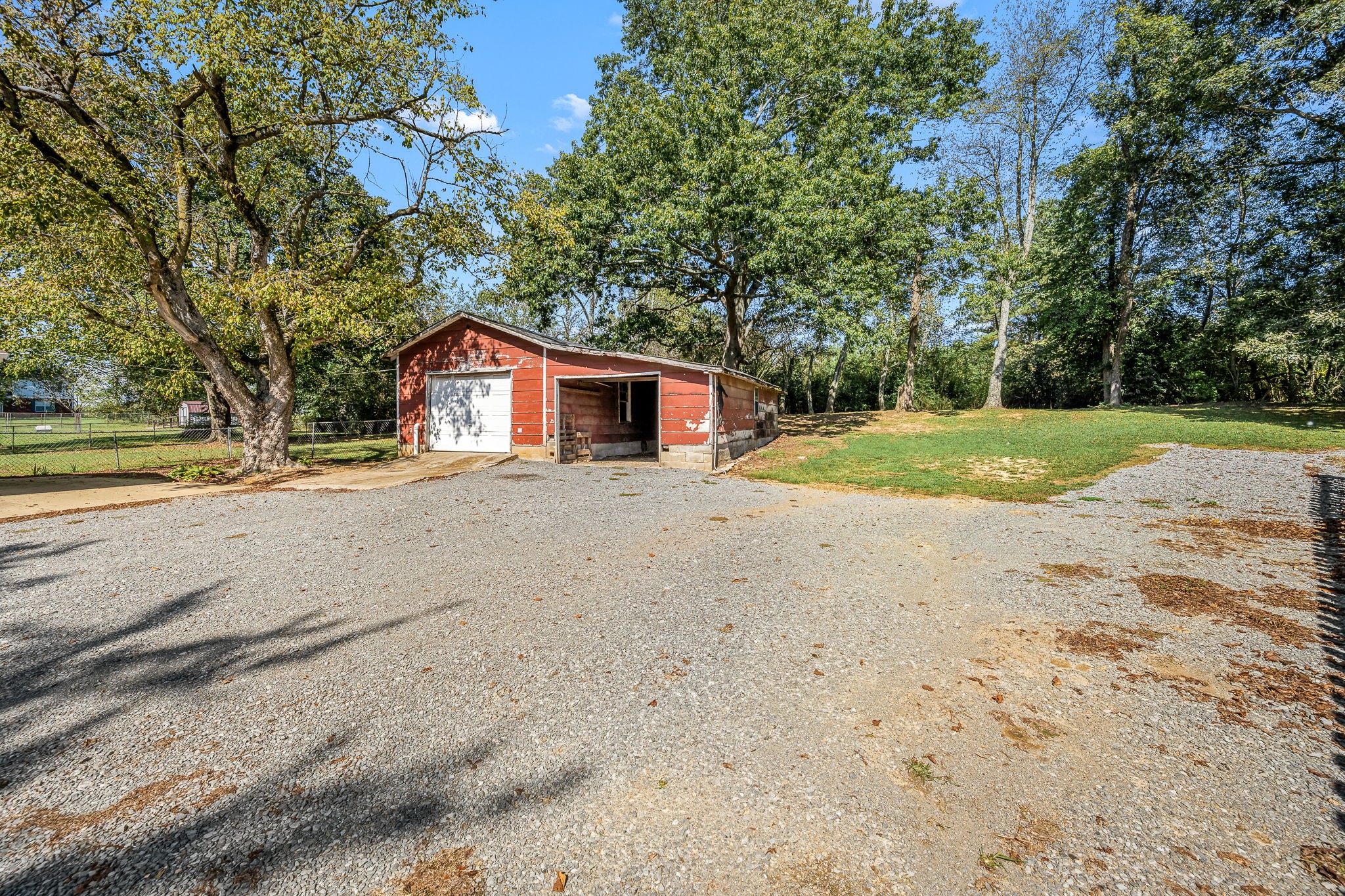 8 West Point Drive Fayetteville, TN 37334 - Photo 31 of 45 a house with a yard and large trees