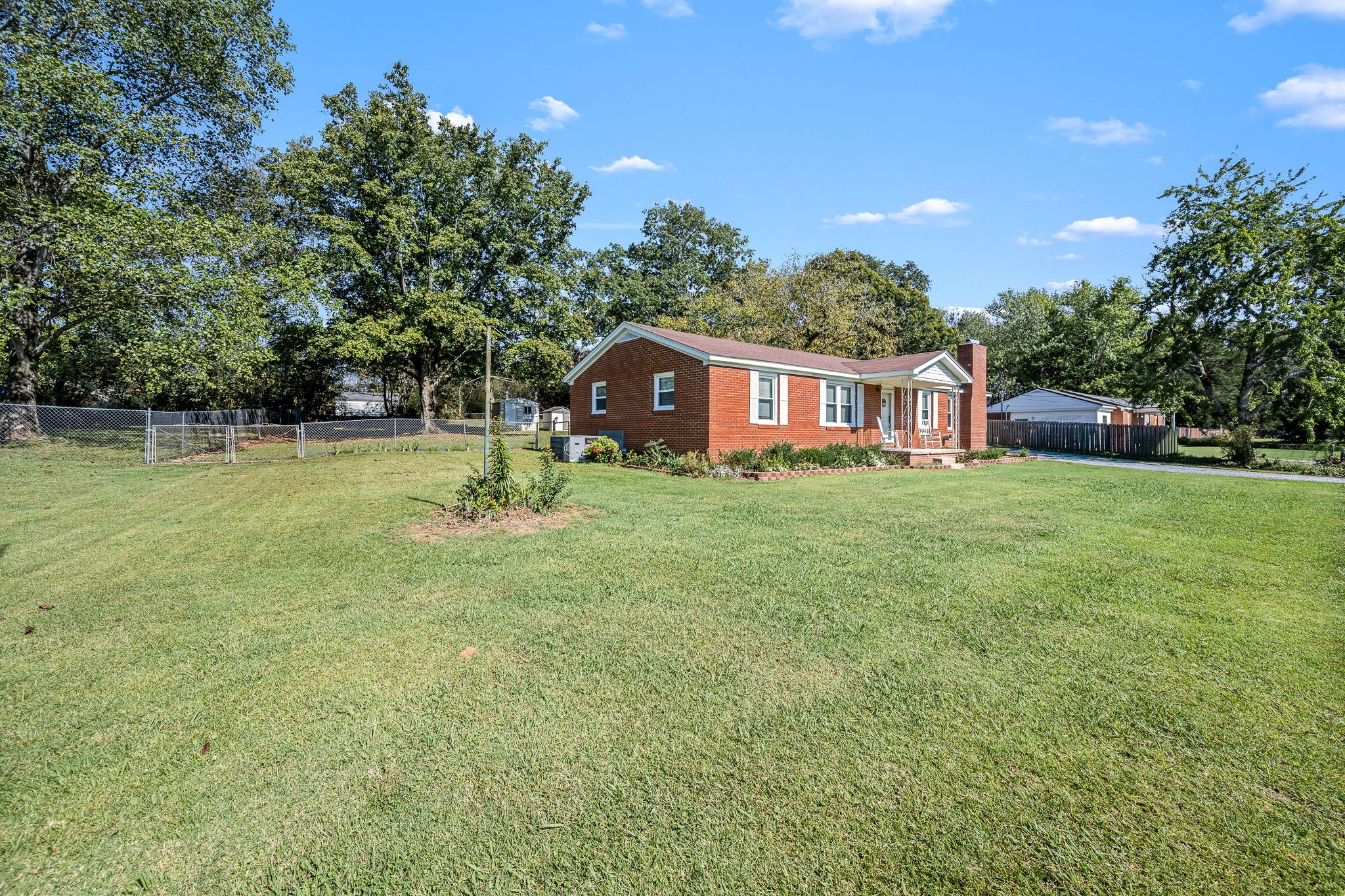 8 West Point Drive Fayetteville, TN 37334 - Photo 44 of 45 a view of a house with a big yard and a large tree