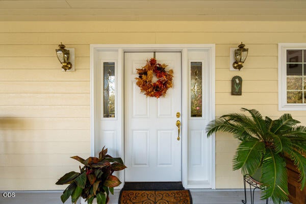 2452 Hugo Road Merlin, OR 97532 - Photo 11 of 41 Gallery Image 11