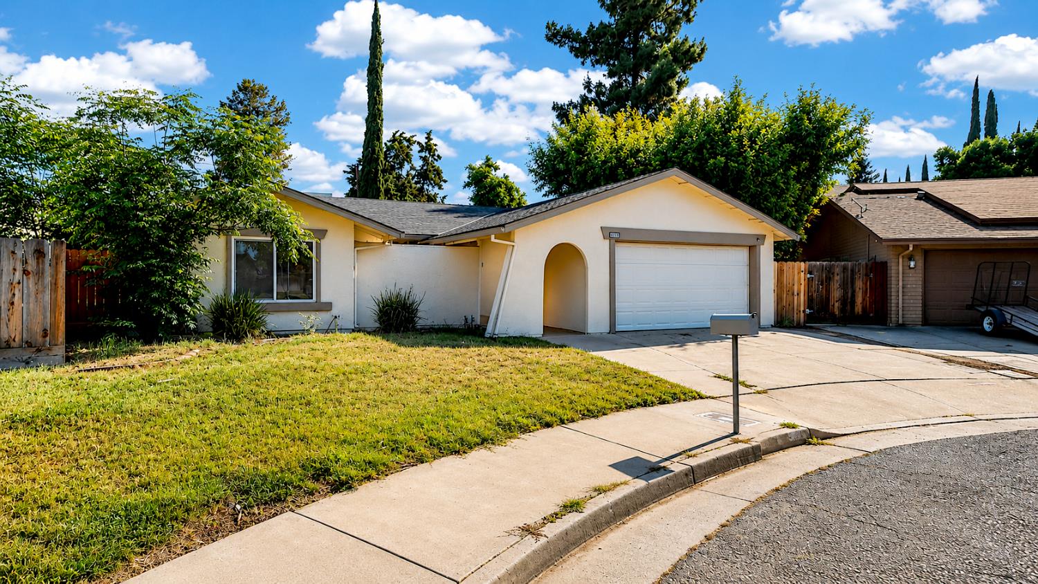 205 Oakhurst Court Merced, CA 95340 - Photo 6 of 75