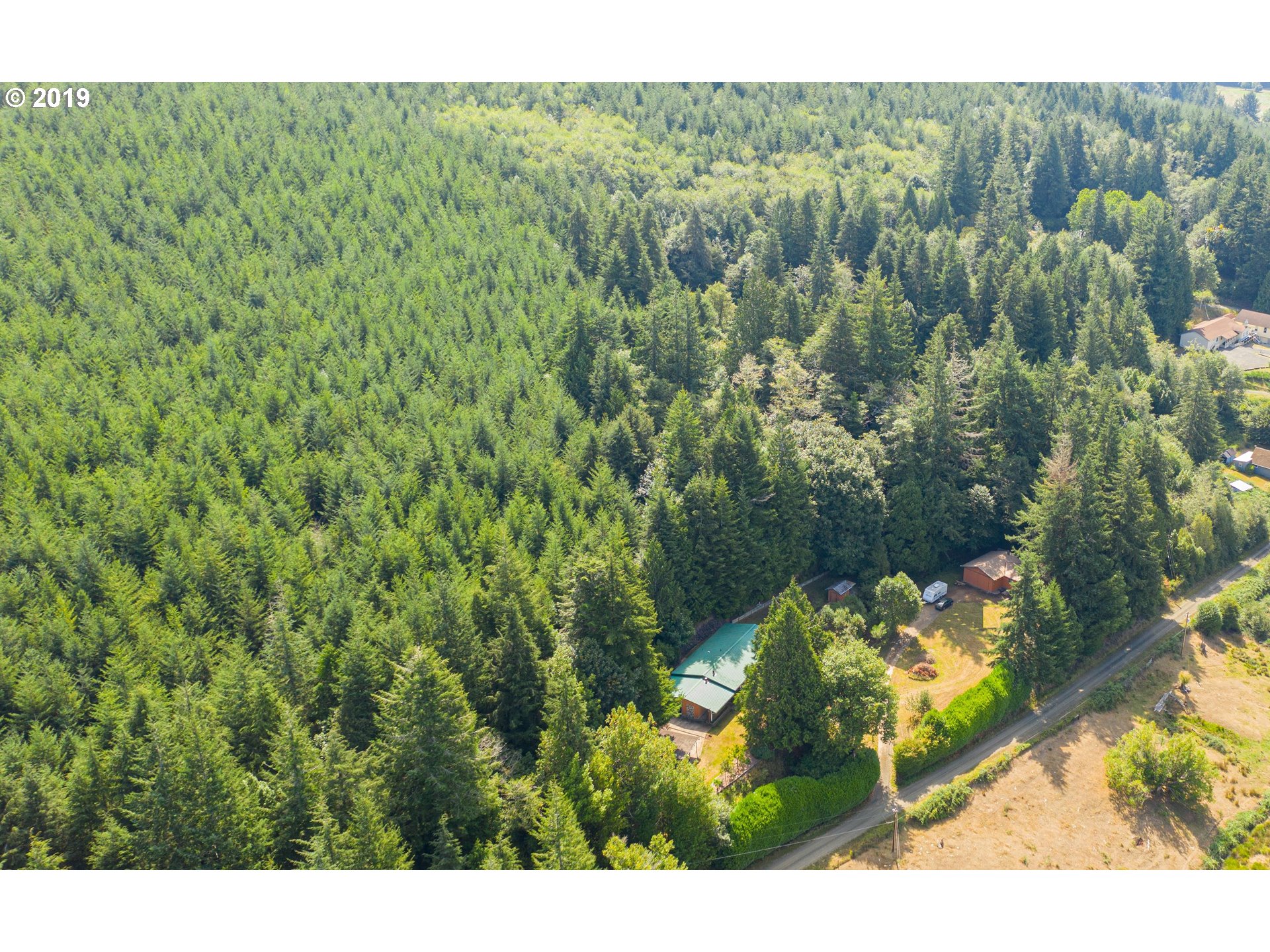 61011 Selander Road Coos Bay, OR 97420 - Photo 2 of 30 Gallery Image 2