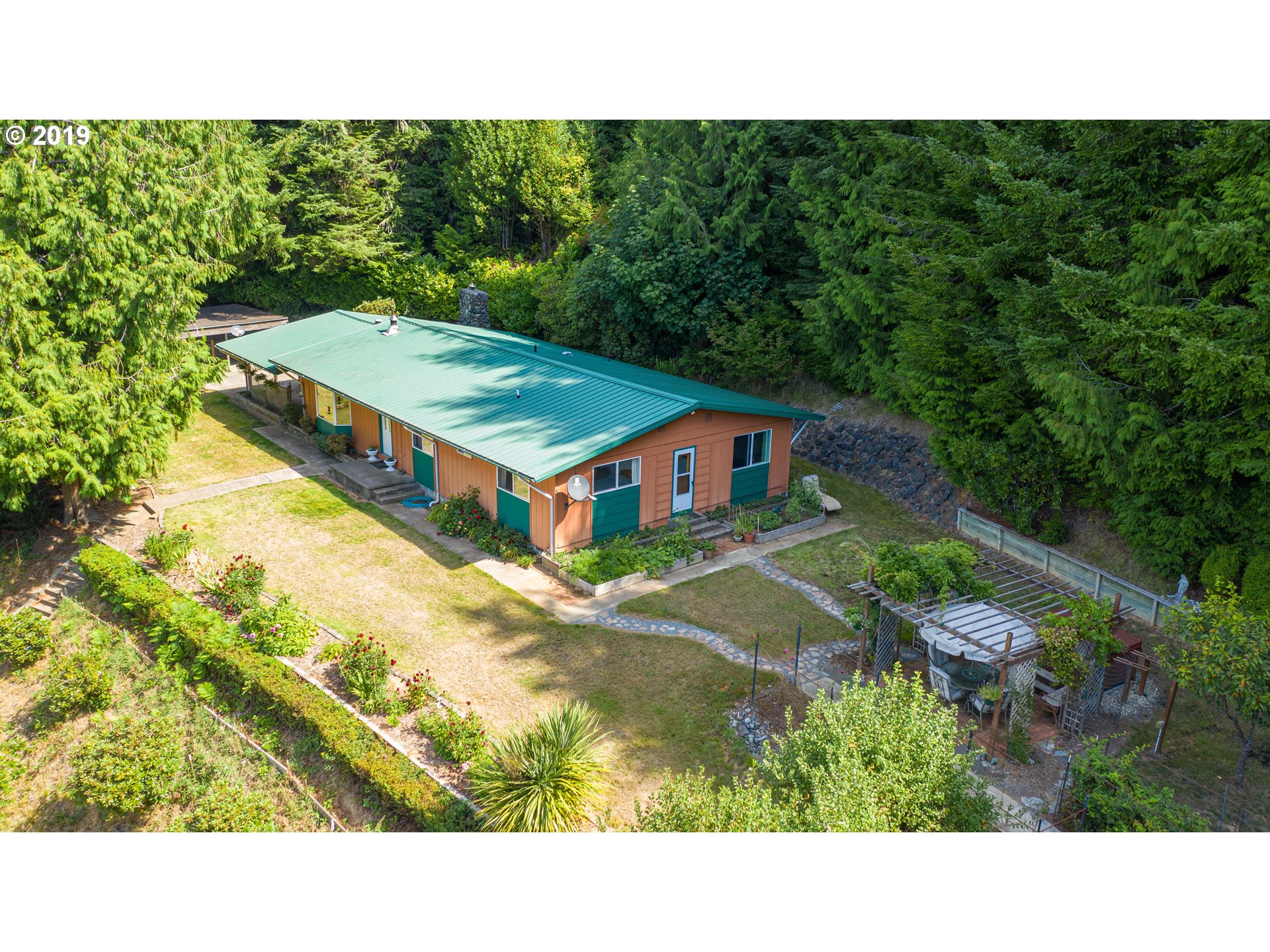 61011 Selander Road Coos Bay, OR 97420 - Photo 24 of 30 Gallery Image 24