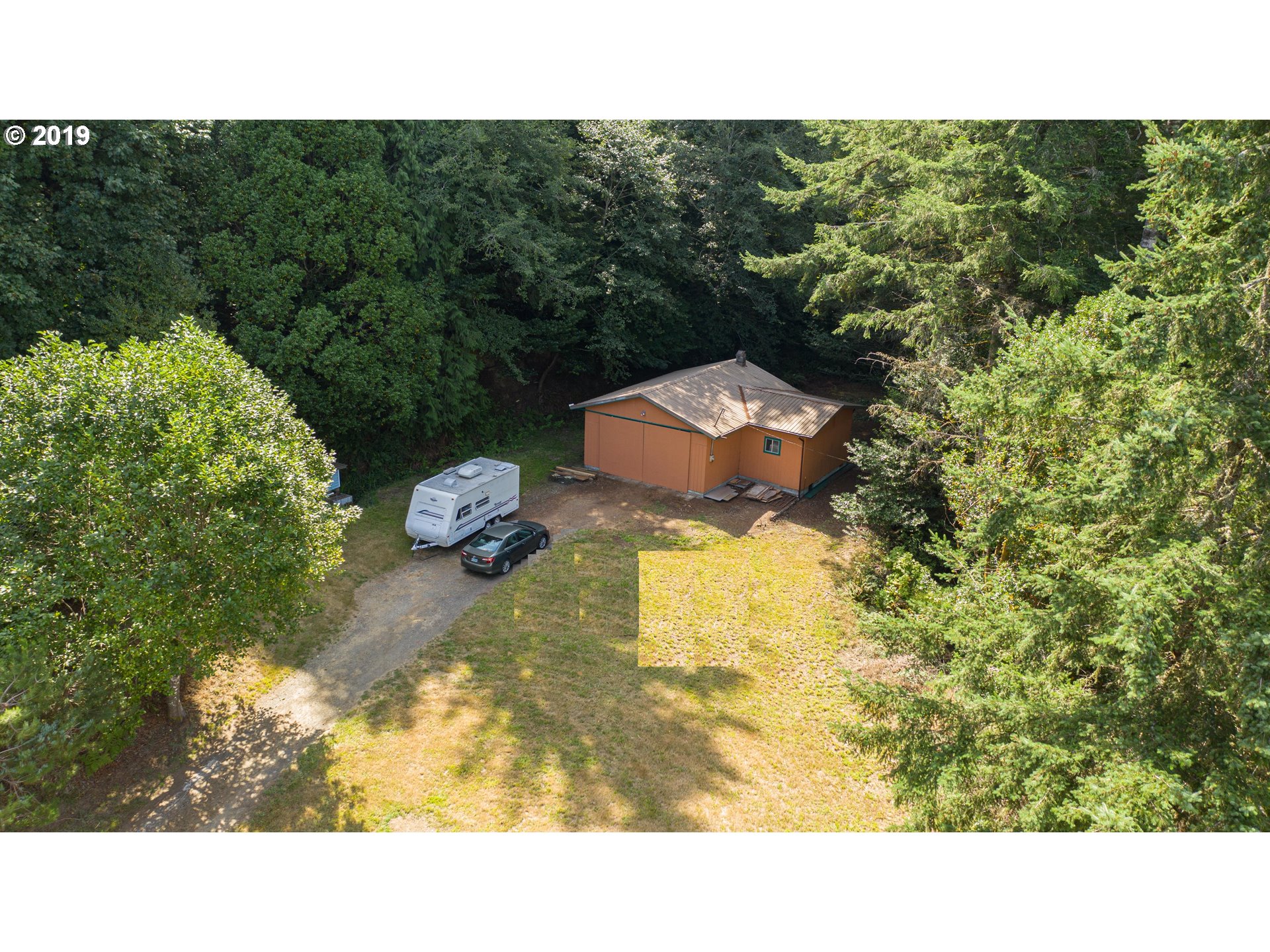 61011 Selander Road Coos Bay, OR 97420 - Photo 3 of 30 Gallery Image 3