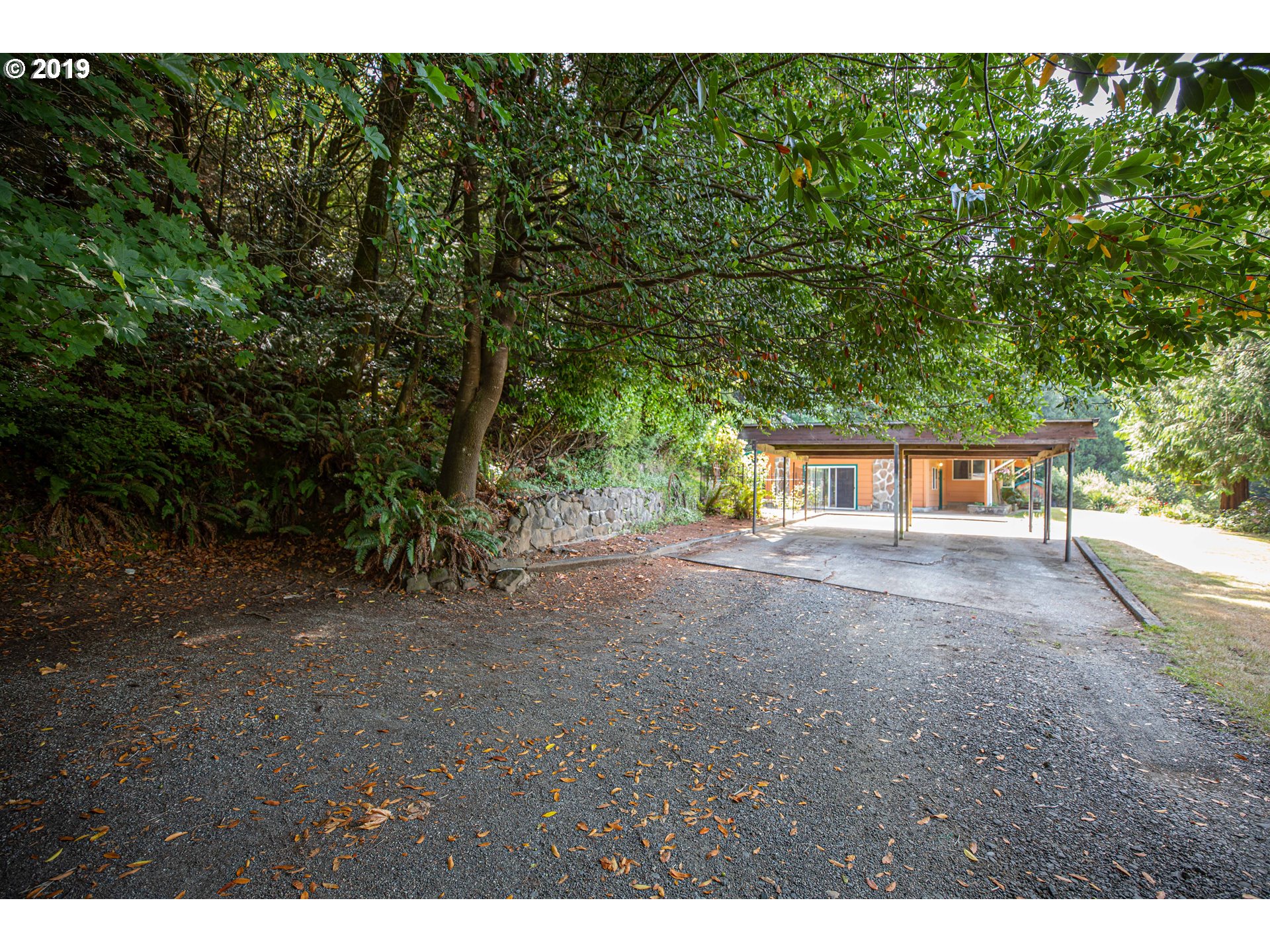 61011 Selander Road Coos Bay, OR 97420 - Photo 5 of 30 Gallery Image 5